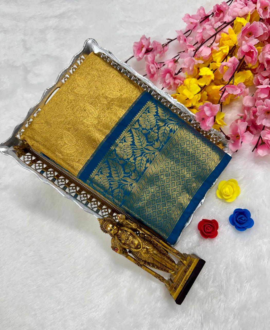 Exclusive Kanchipuram Wedding Golden Tissue Silk Saree