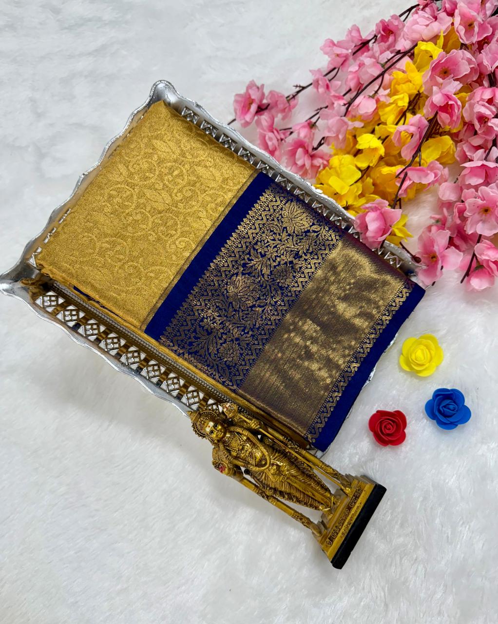 Exclusive Kanchipuram Wedding Golden Tissue Silk Saree