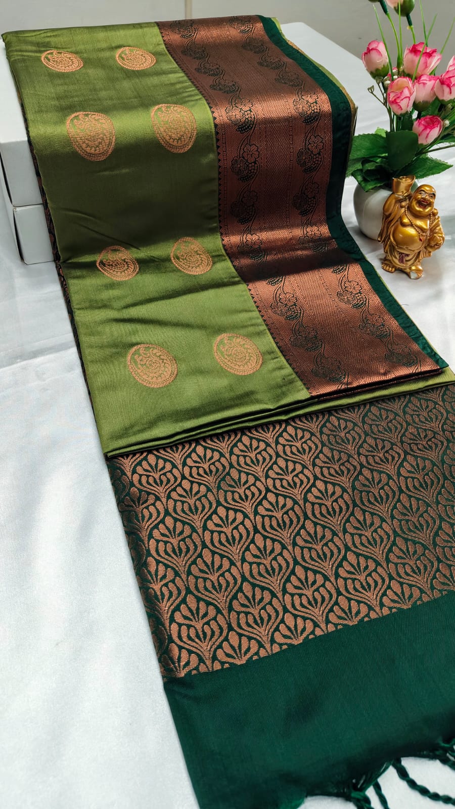 LUXURY BORDER SOFT SILK