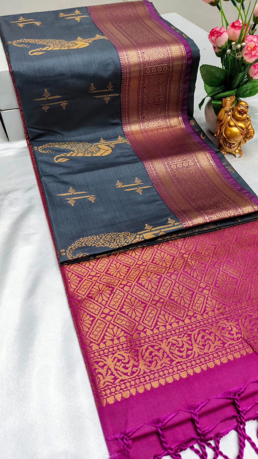 LUXURY BORDER SOFT SILK