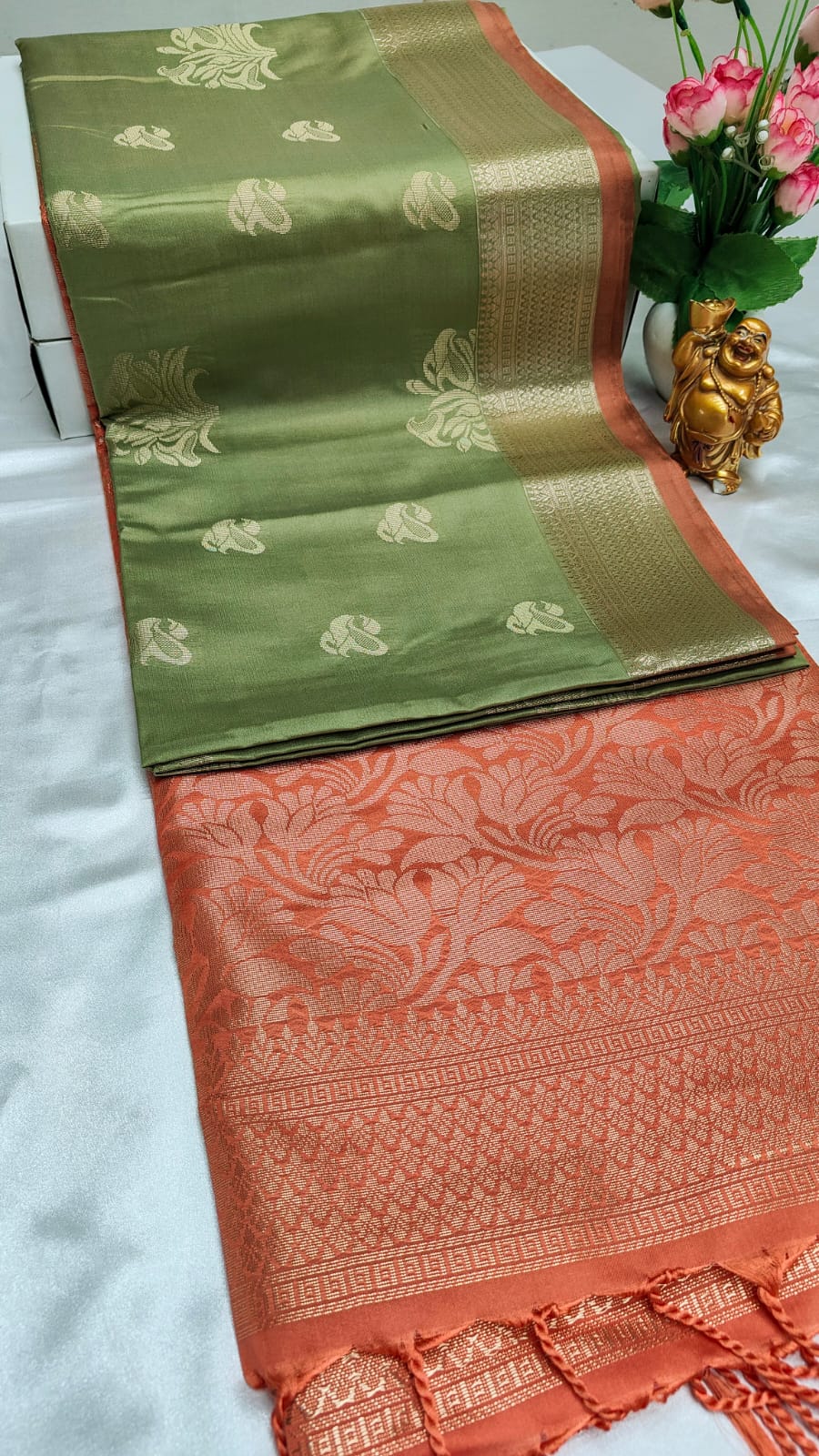 LUXURY BORDER SOFT SILK