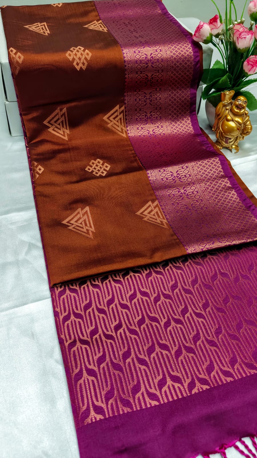 LUXURY BORDER SOFT SILK