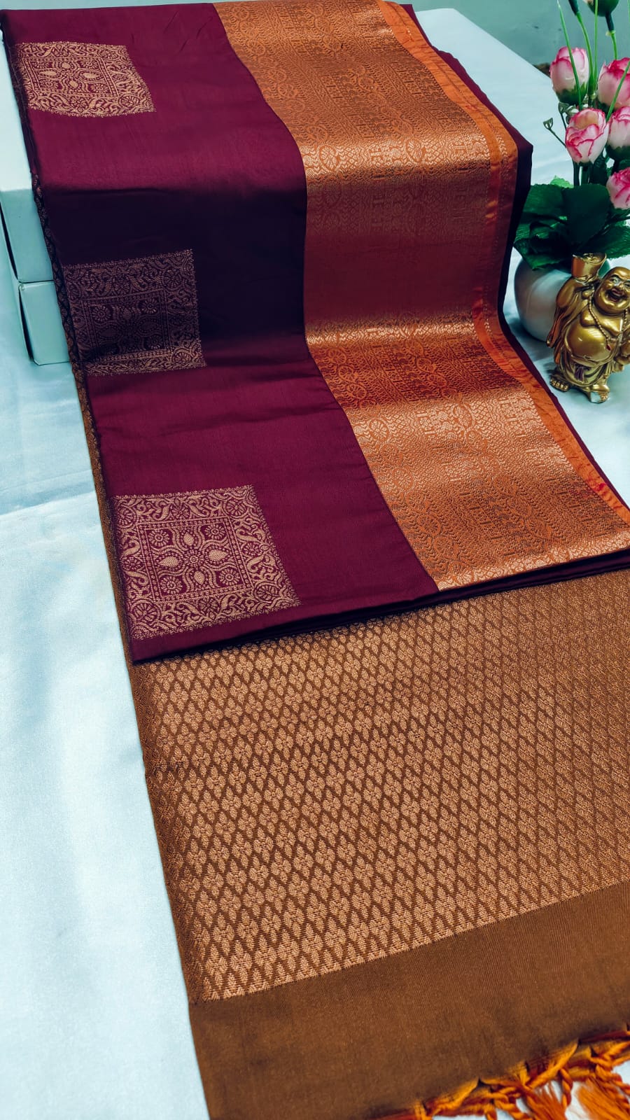 LUXURY BORDER SOFT SILK