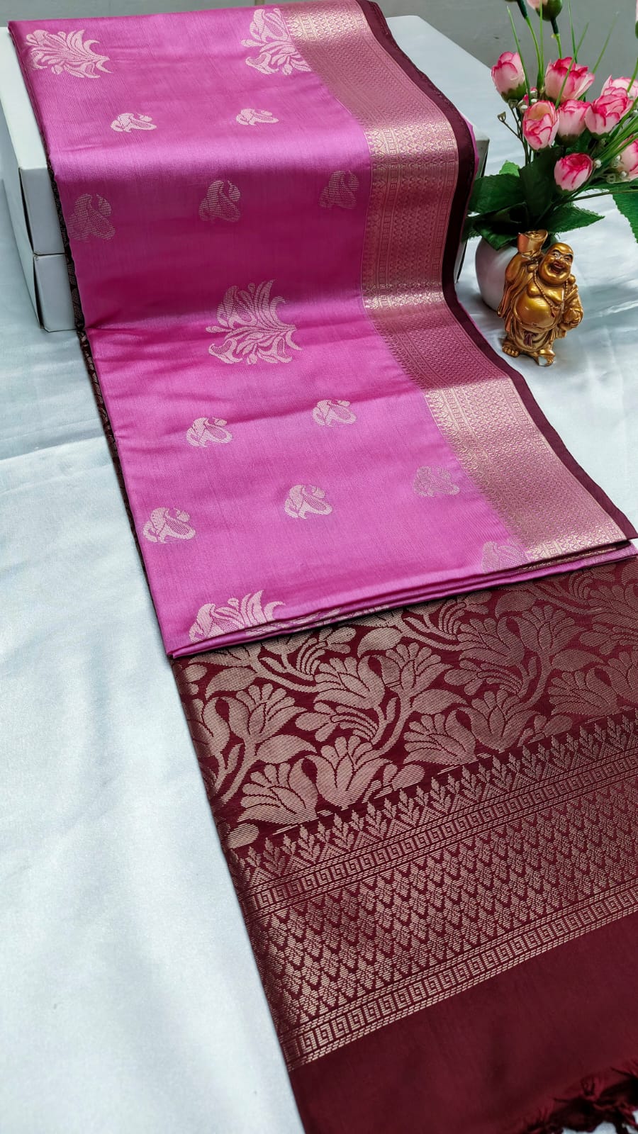 LUXURY BORDER SOFT SILK