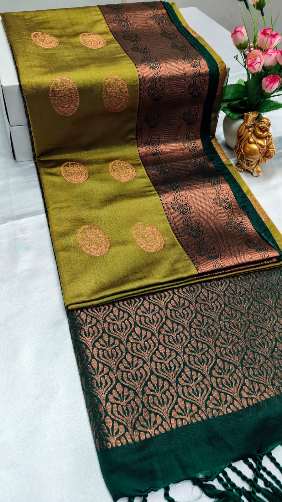 LUXURY BORDER SOFT SILK