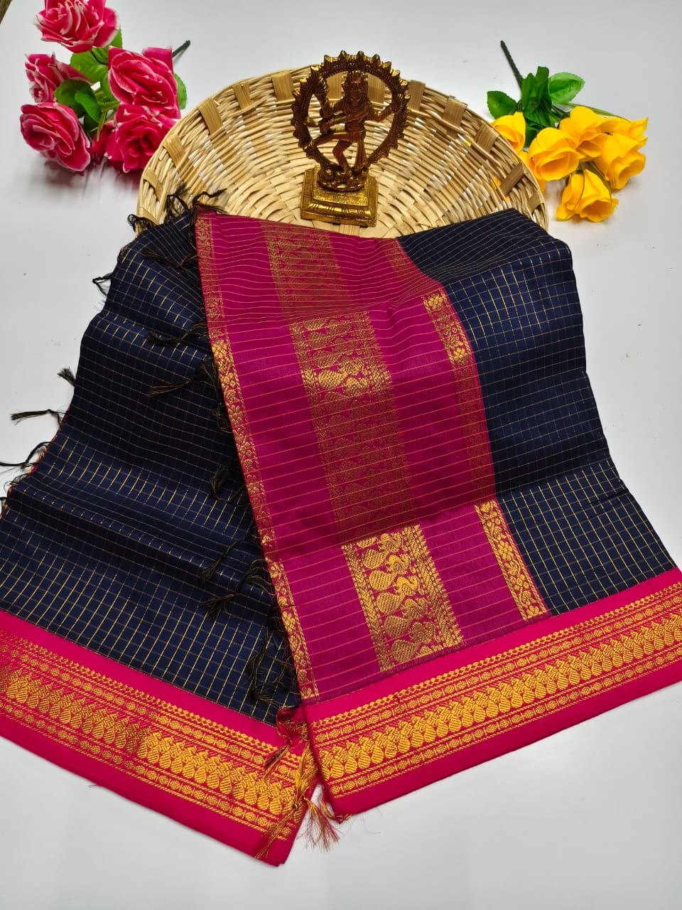 100% Pure Checked Kalyani Cotton Saree