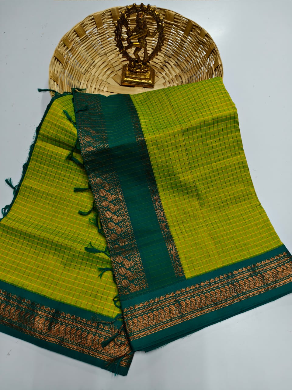 100% Pure Checked Kalyani Cotton Saree