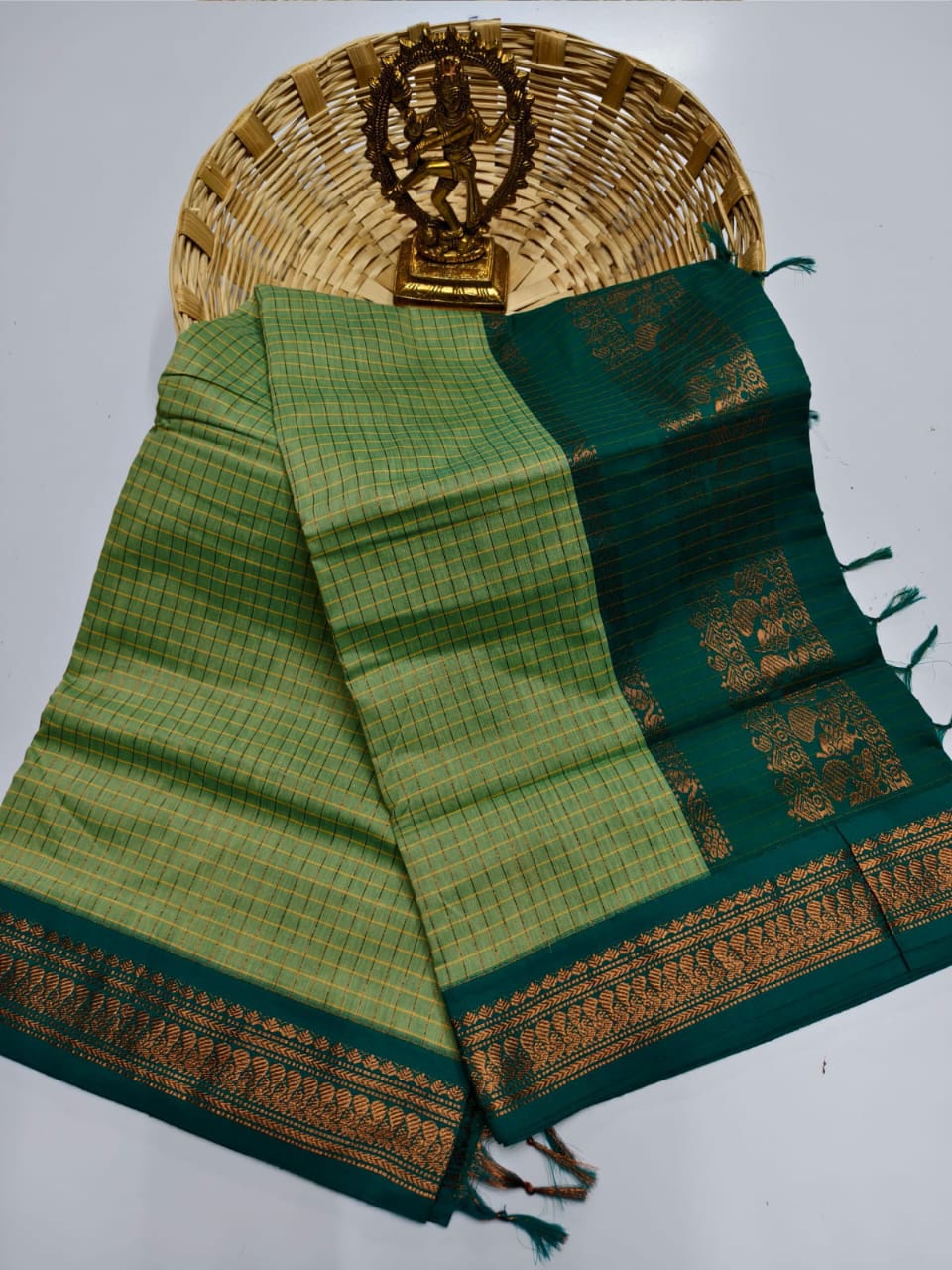 100% Pure Checked Kalyani Cotton Saree