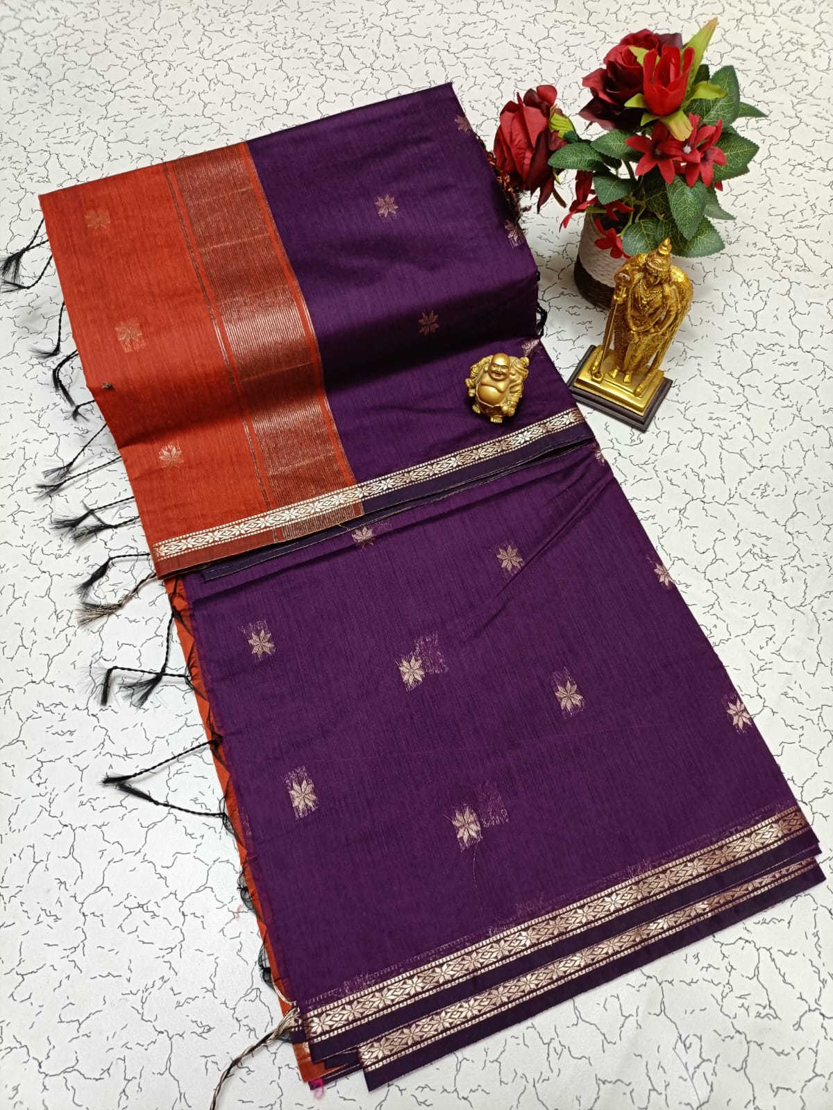 Maheshwari Silk Cotton Saree With Contrast Blouse
