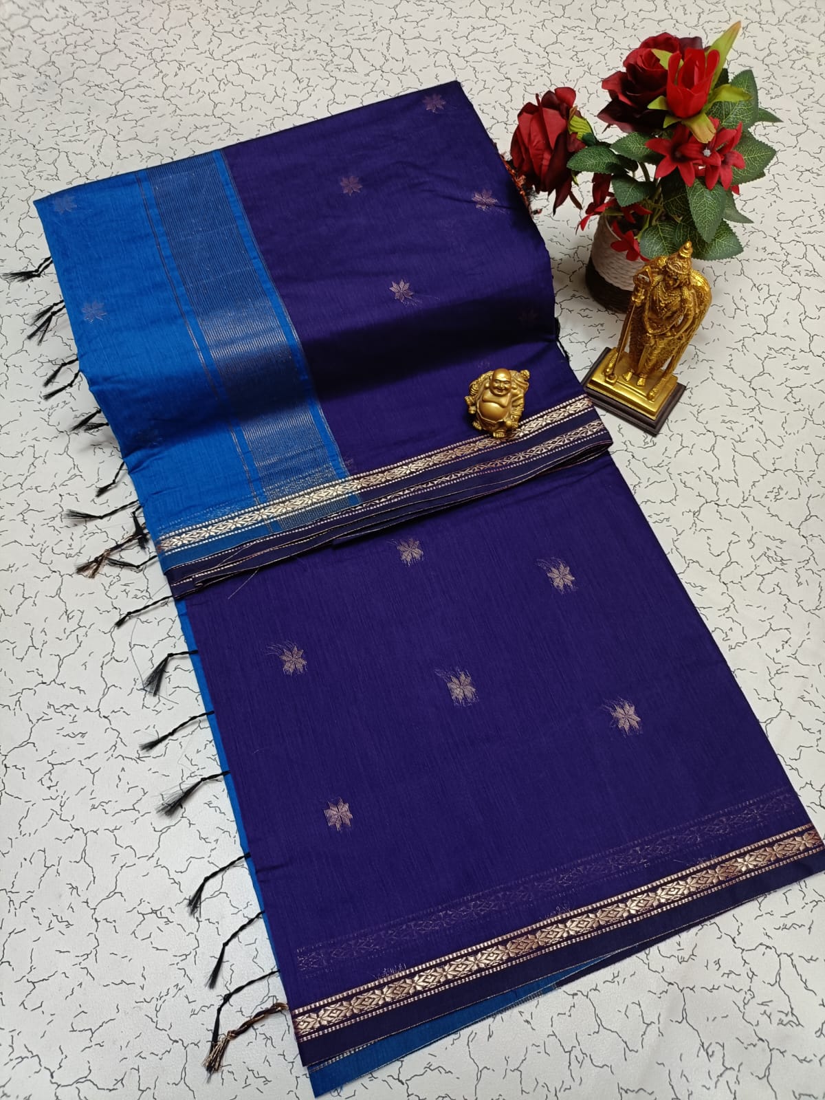 Maheshwari Silk Cotton Saree With Contrast Blouse