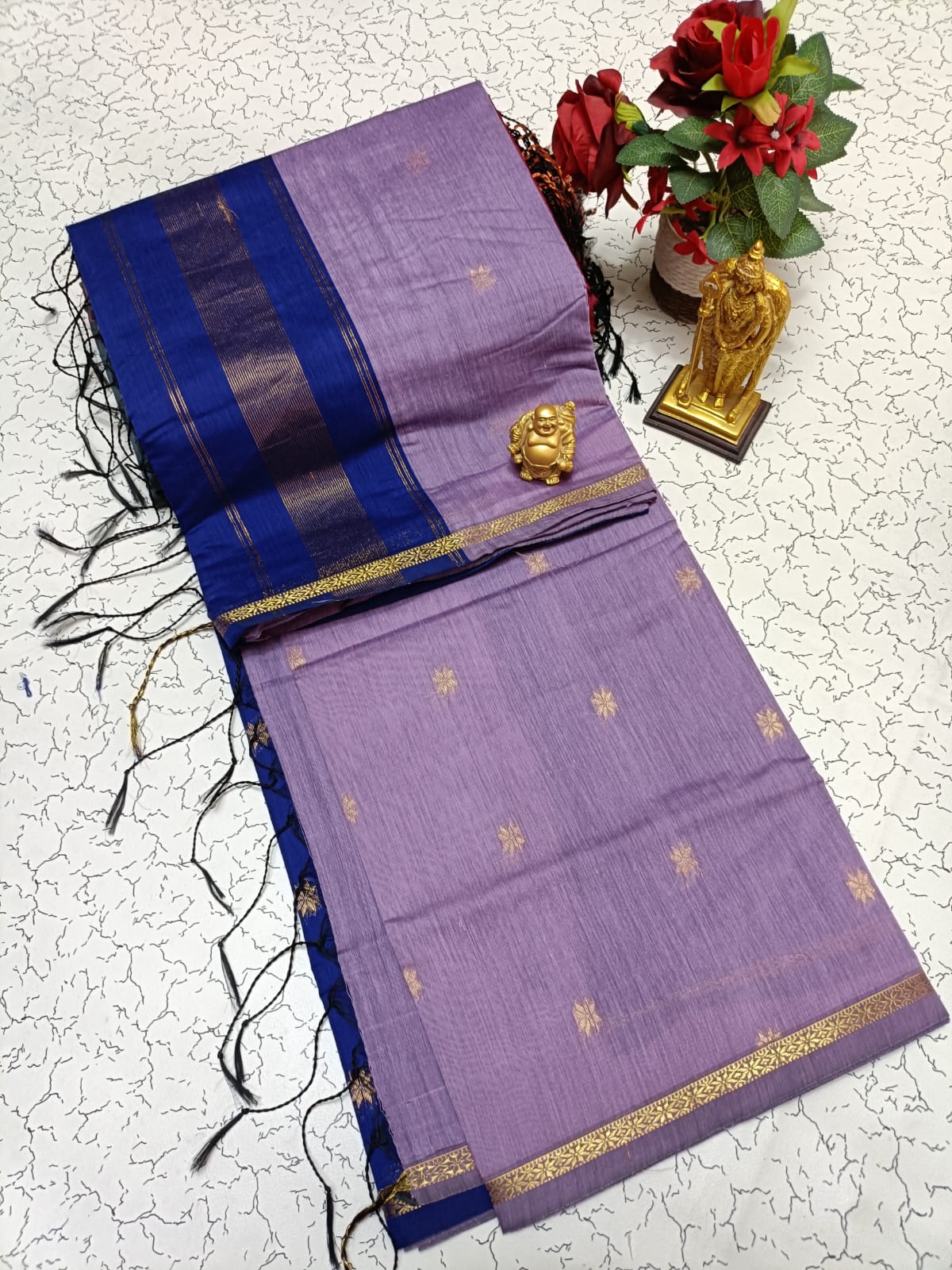Maheshwari Silk Cotton Saree With Contrast Blouse