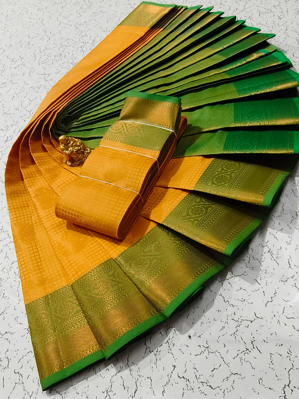 Grand Exclusive Silk Saree