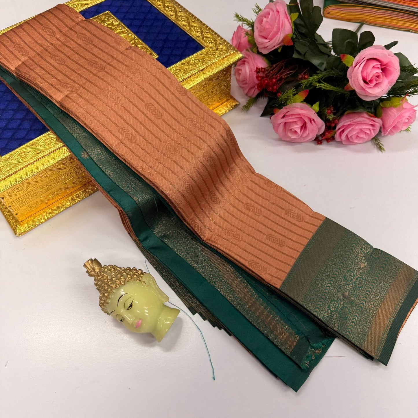 Kupura Vaira Oosi lightweight silk-type sarees in Samuthrika/Vasthrakala bridal style