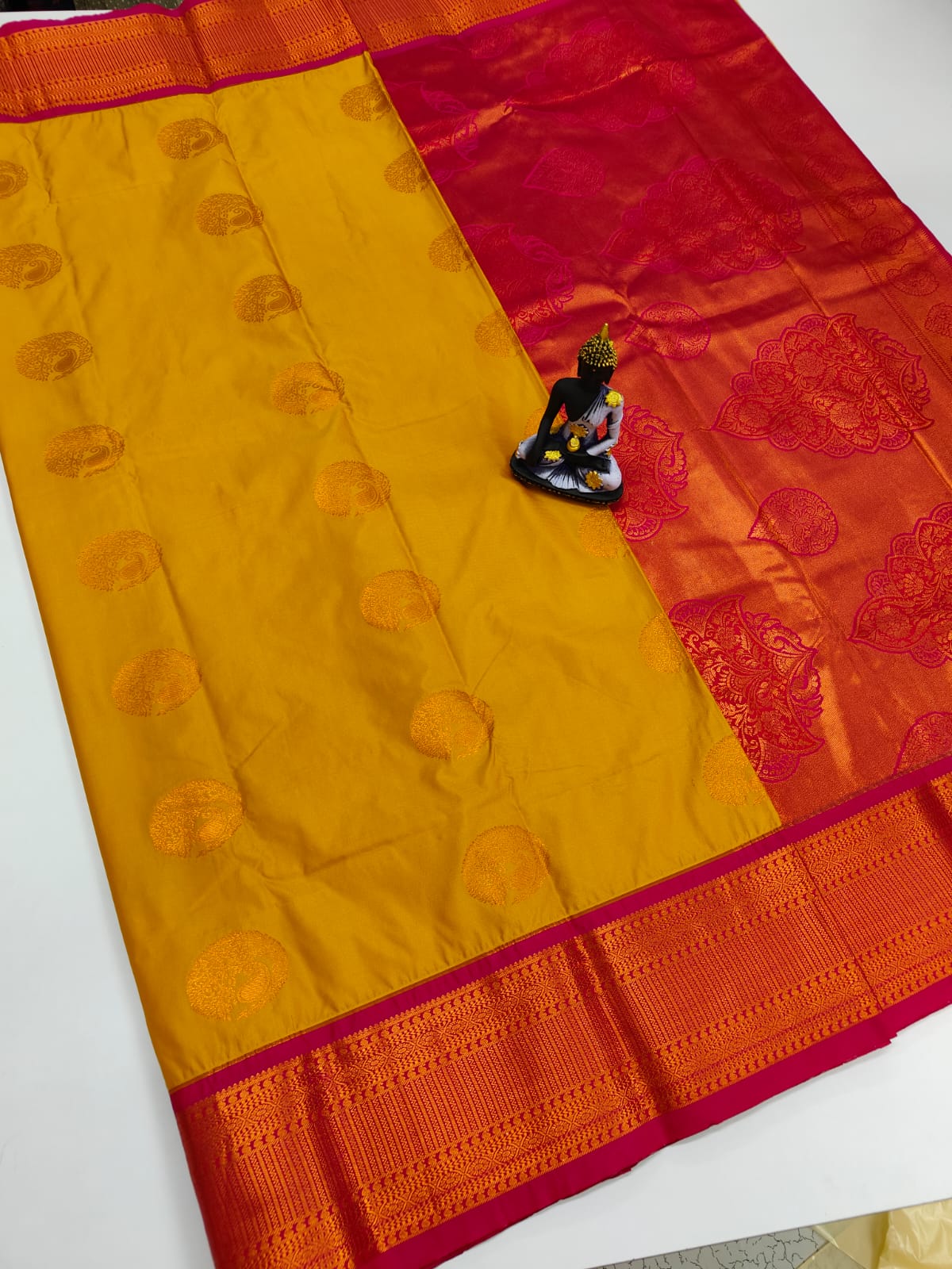 Mangalyam Korvai Kottanji Tana Warp Weave Soft Silk Saree